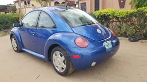 Volkswagen Beetle 2006 Blue