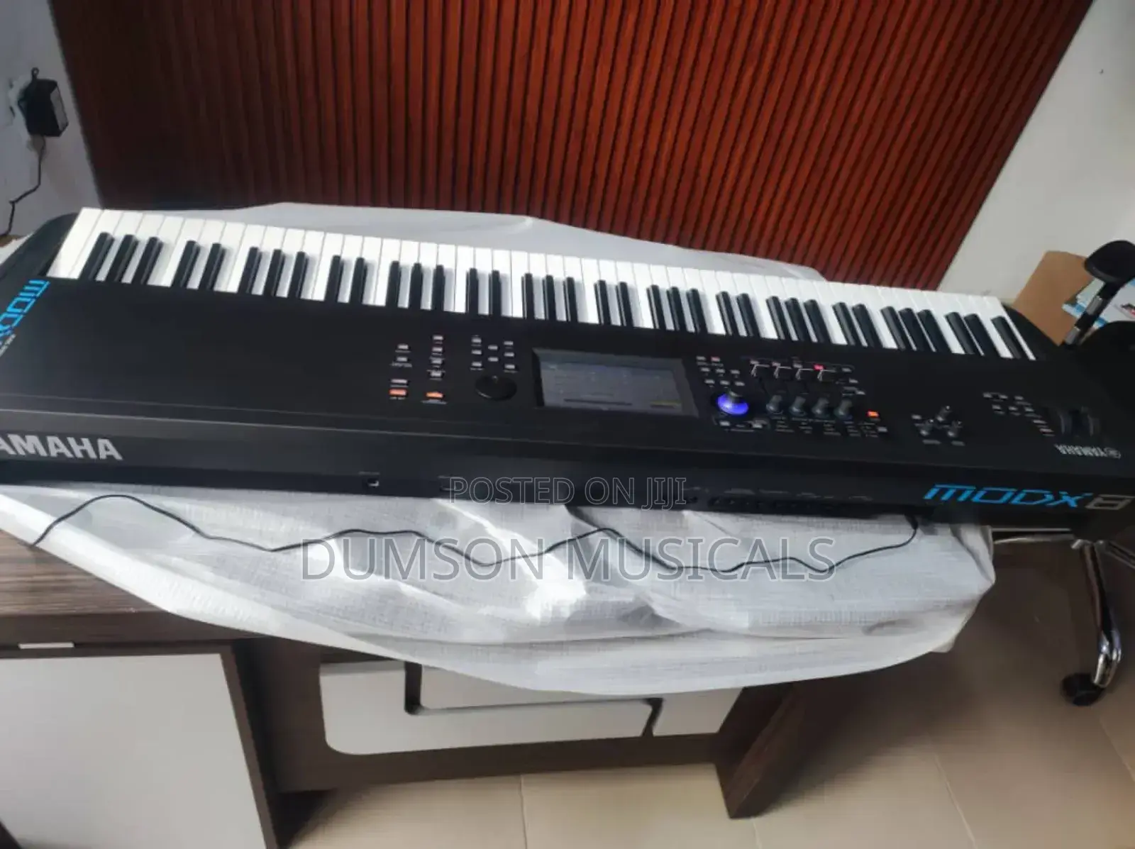 Modx 8 Plus Synthesizer 88 Keys Professional Keyboard Modx8+ Plus