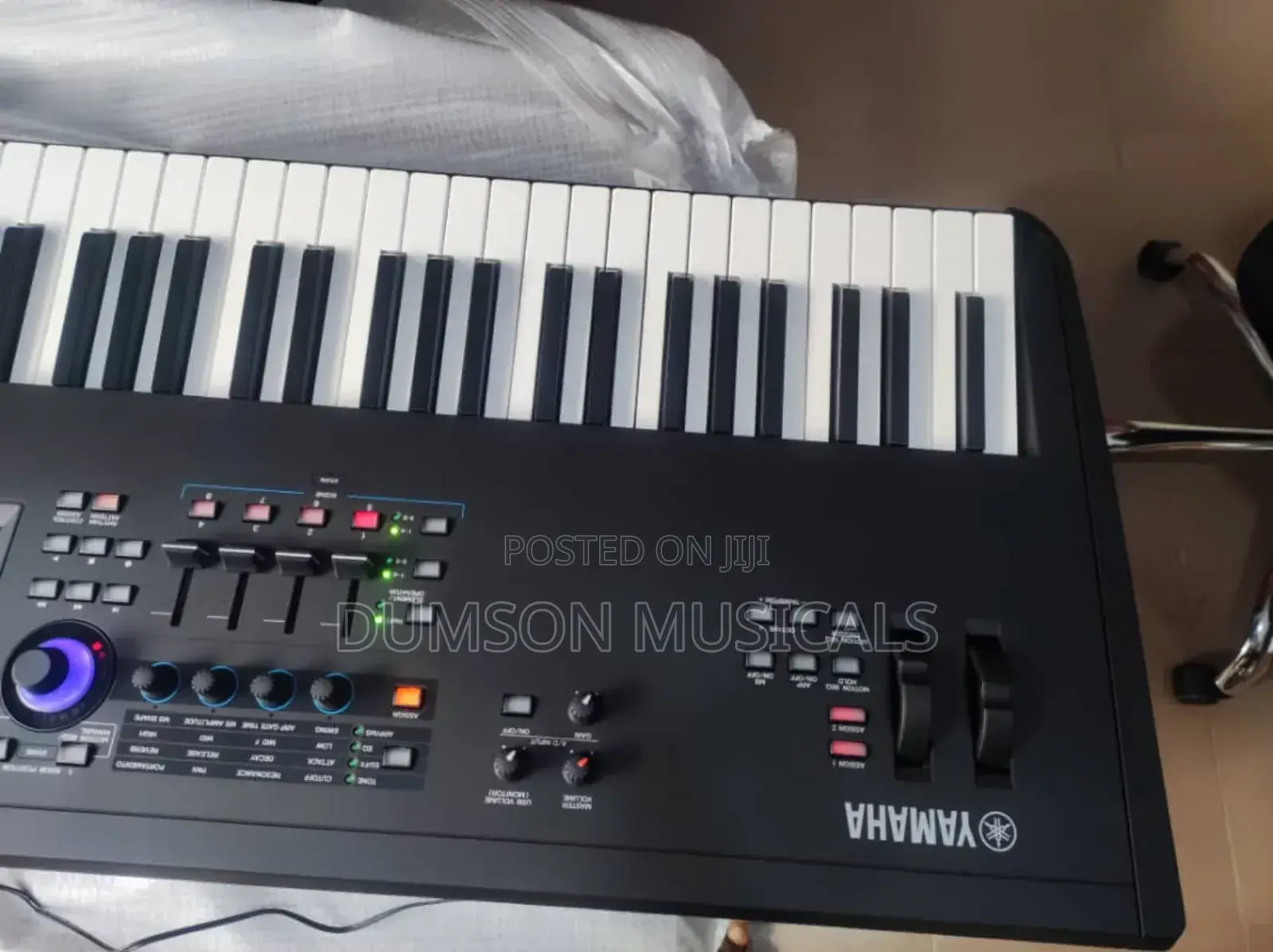 Modx 8 Plus Synthesizer 88 Keys Professional Keyboard Modx8+ Plus