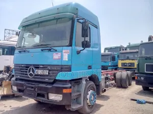 Mercedes-Benz Actros 2001 Blue