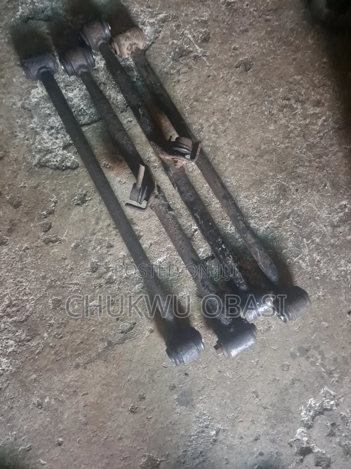 Back Rod for Rav4 2002-2005