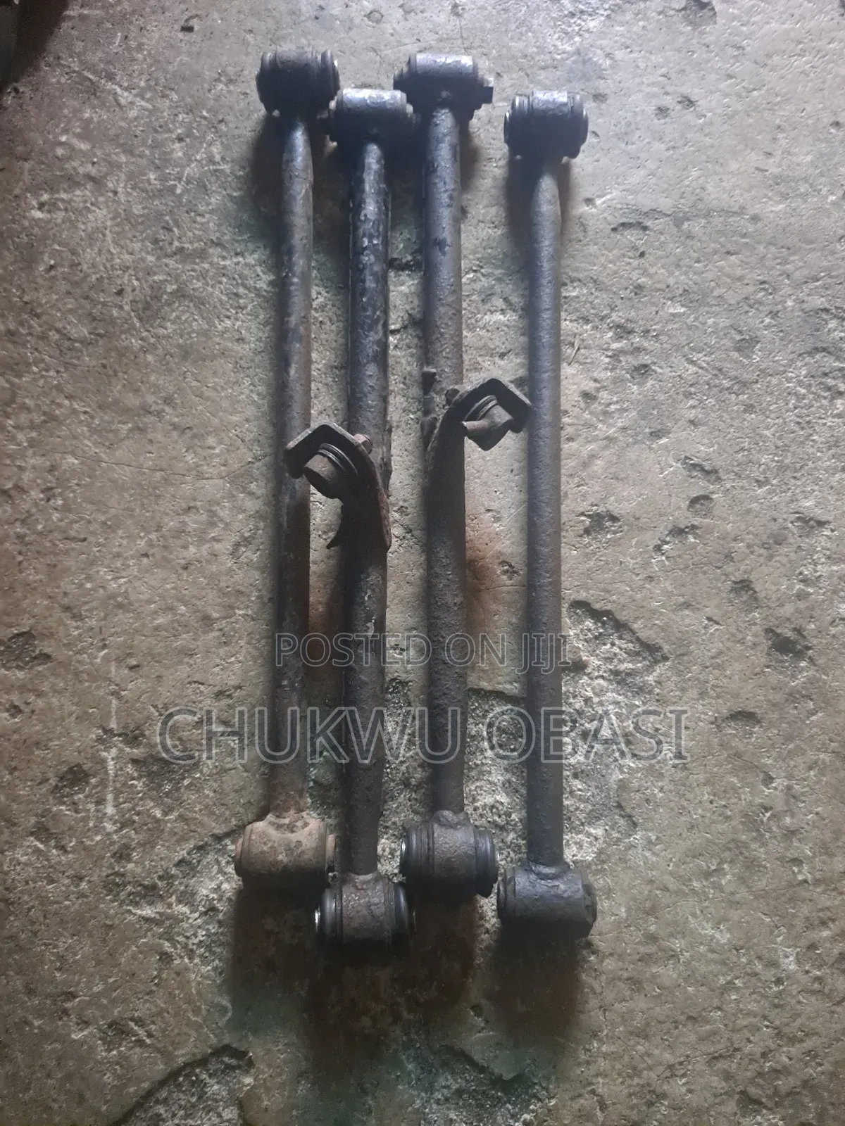 Back Rod for Rav4 2002-2005