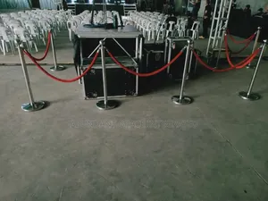 Crowd Control Rope .
