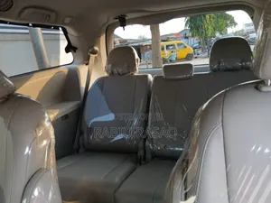 Toyota Sienna 2012 Blue