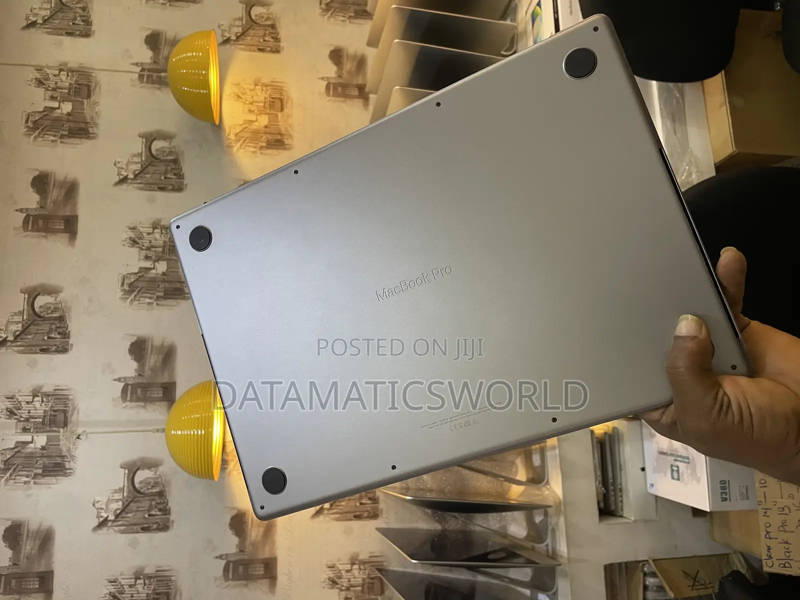 Laptop Apple MacBook Pro 2021 M1 32GB Apple M1 Pro SSD 512GB