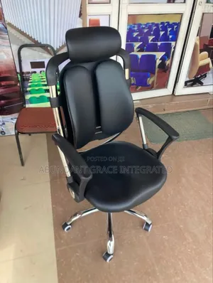 Curve Chair With Headrest.