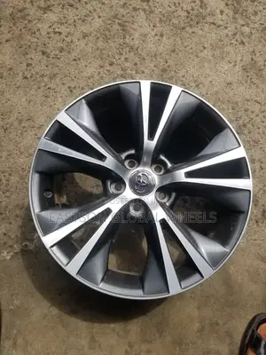 18" Inch Wheel Rim Oem 2018 Toyota Highlander
