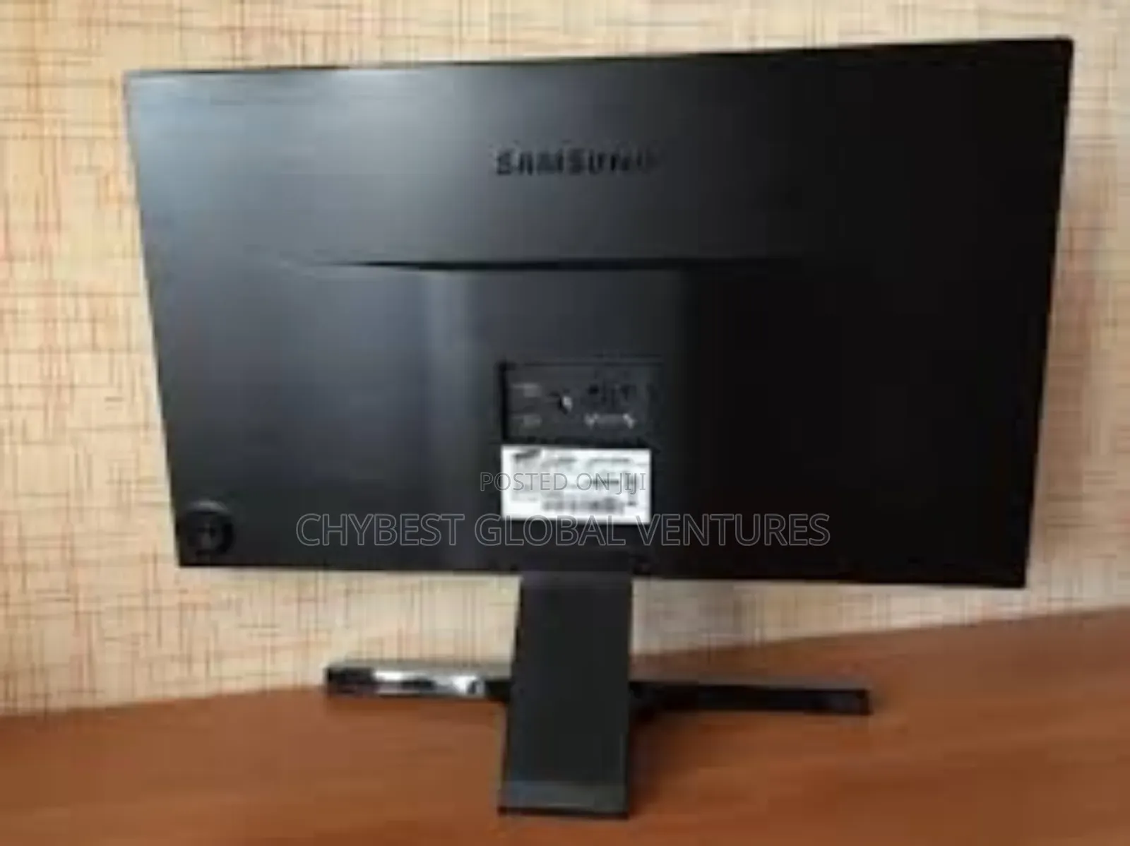 24 Inches Samsung