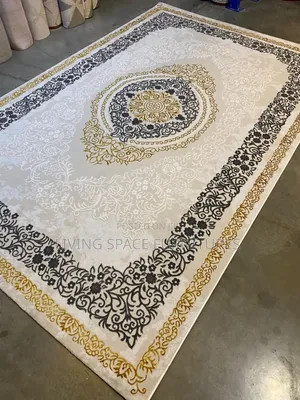 Luxury Turkish Shaggy Centre Rug 5by7 Size