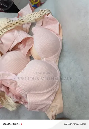 Paded Nursing Bras for Nursing Mother
