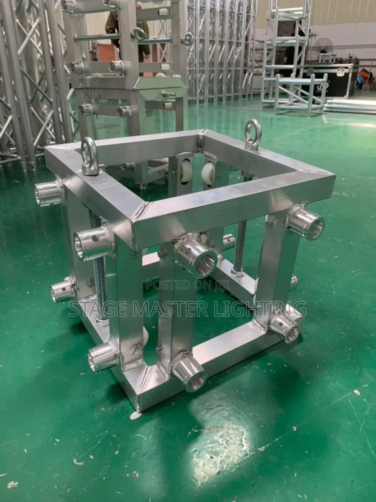 Sleeve Block for Hanging Truss