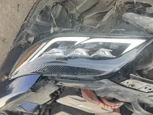 Headlamp Camry 2010