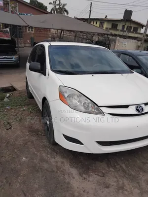 Toyota Sienna CE AWD 2007 White