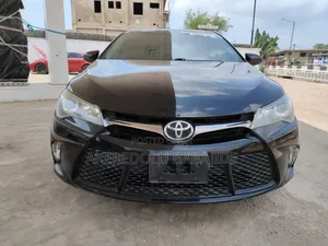 Toyota Camry SE V6 4dr Sedan (3.5L 6cyl 6A) 2013 Black