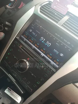 Ford Explorer Half Android