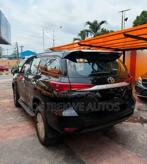 New Toyota Fortuner 2024 Black