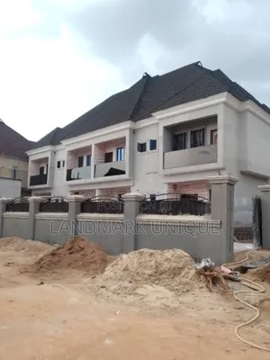 2bdrm Duplex in Clean Steet, Ushafa for rent