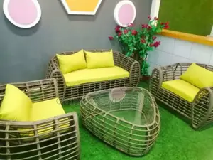 High Quality 4 Seaters Rattan Made Couch With Cushion