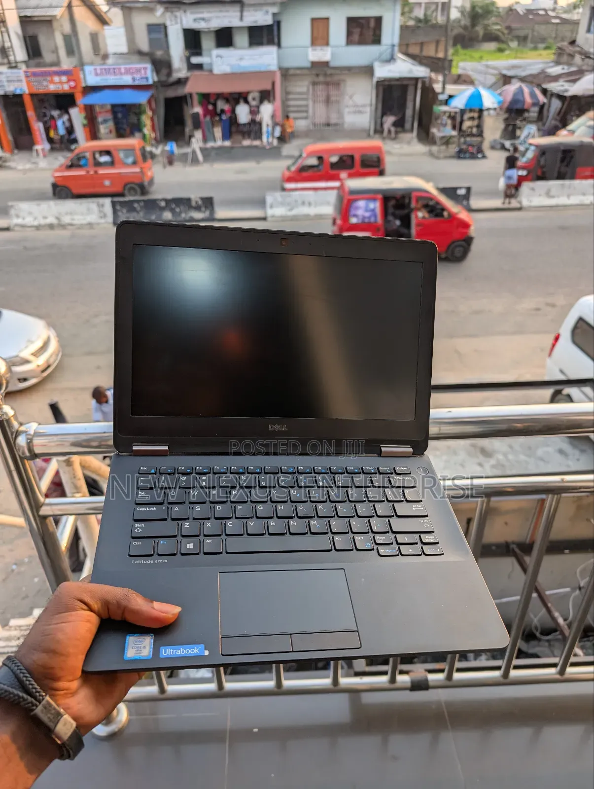 Laptop Dell Latitude 12 E7270 8GB Intel Core I5 SSD 256GB