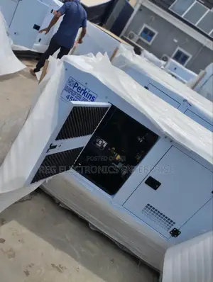 Uk Quality Perkins Soundproof Generator
