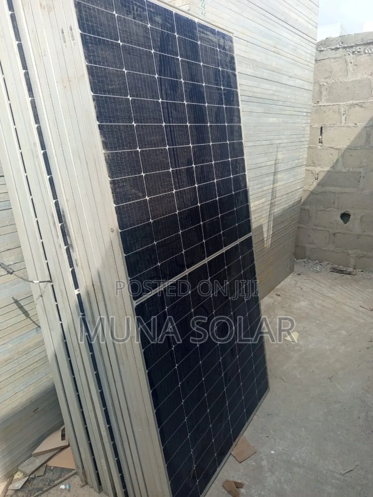 630watts 144cell Canadian Solar Panel