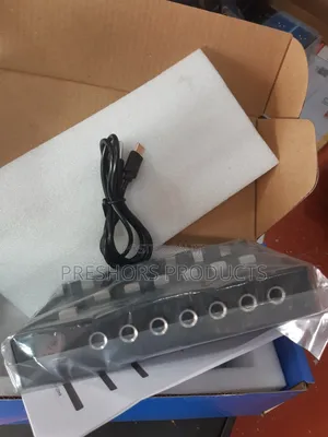 Photo - 7 Channels Headphone Amplifier
