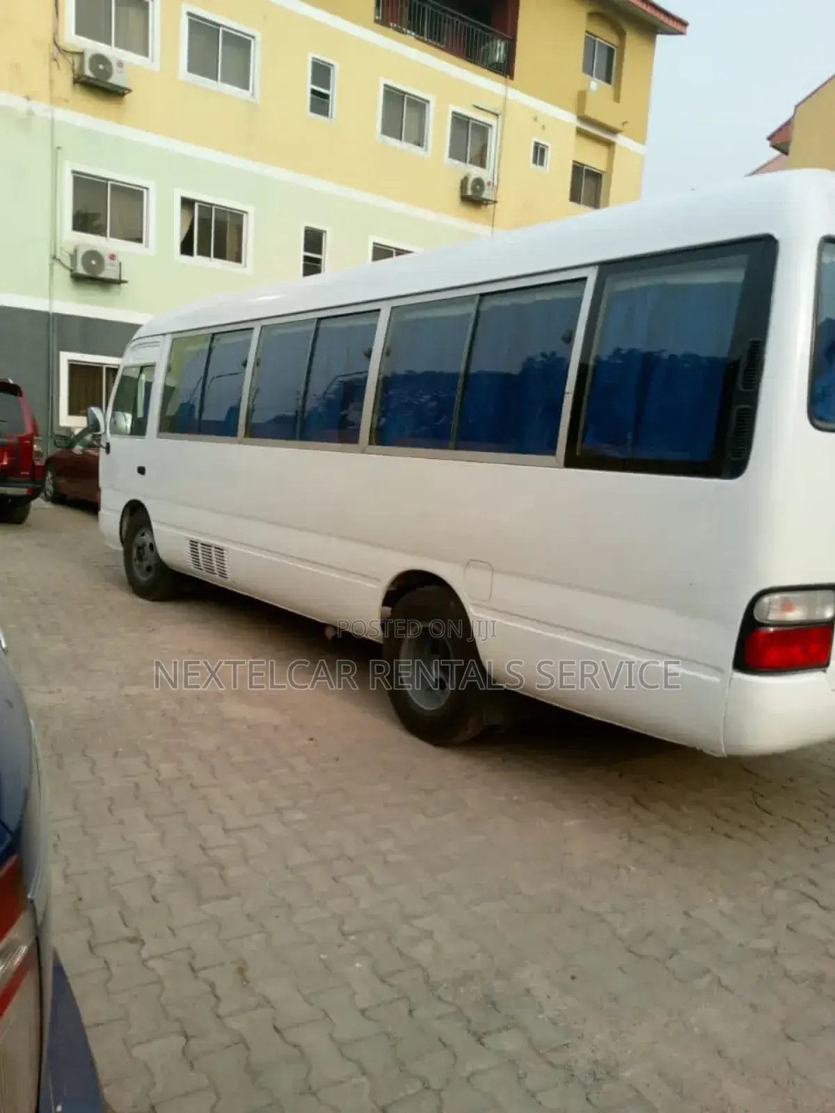 Coaster Bus for Hire 12/24hours