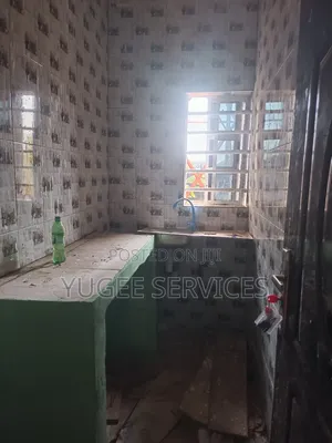 1bdrm Block of Flats in Formal Deputy Asaba, Oshimili South for rent