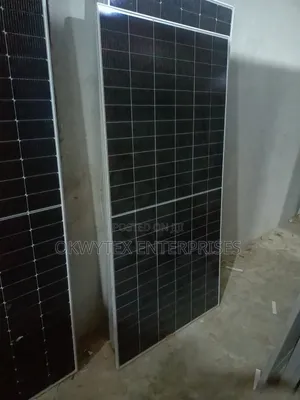 600watts Mono Crystalline Solar Panels