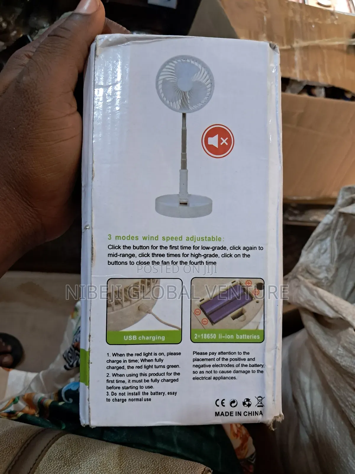 Adjustable Folding Fan