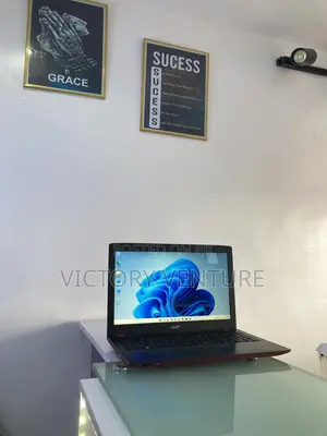 Photo - New Laptop Acer Aspire E5-575 8GB Intel Core I5 HDD 320GB