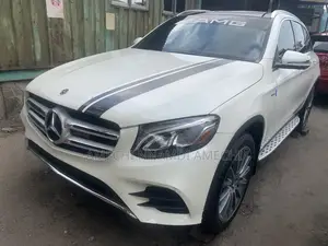 Mercedes-Benz GLC-Class 2019 White
