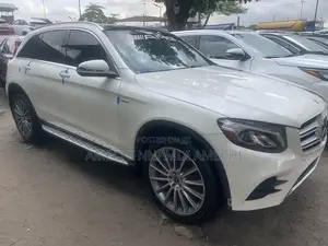Mercedes-Benz GLC-Class 2019 White