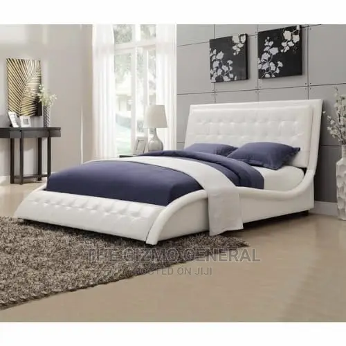 Handys Modern Style Wave Design White Upholstered Bed
