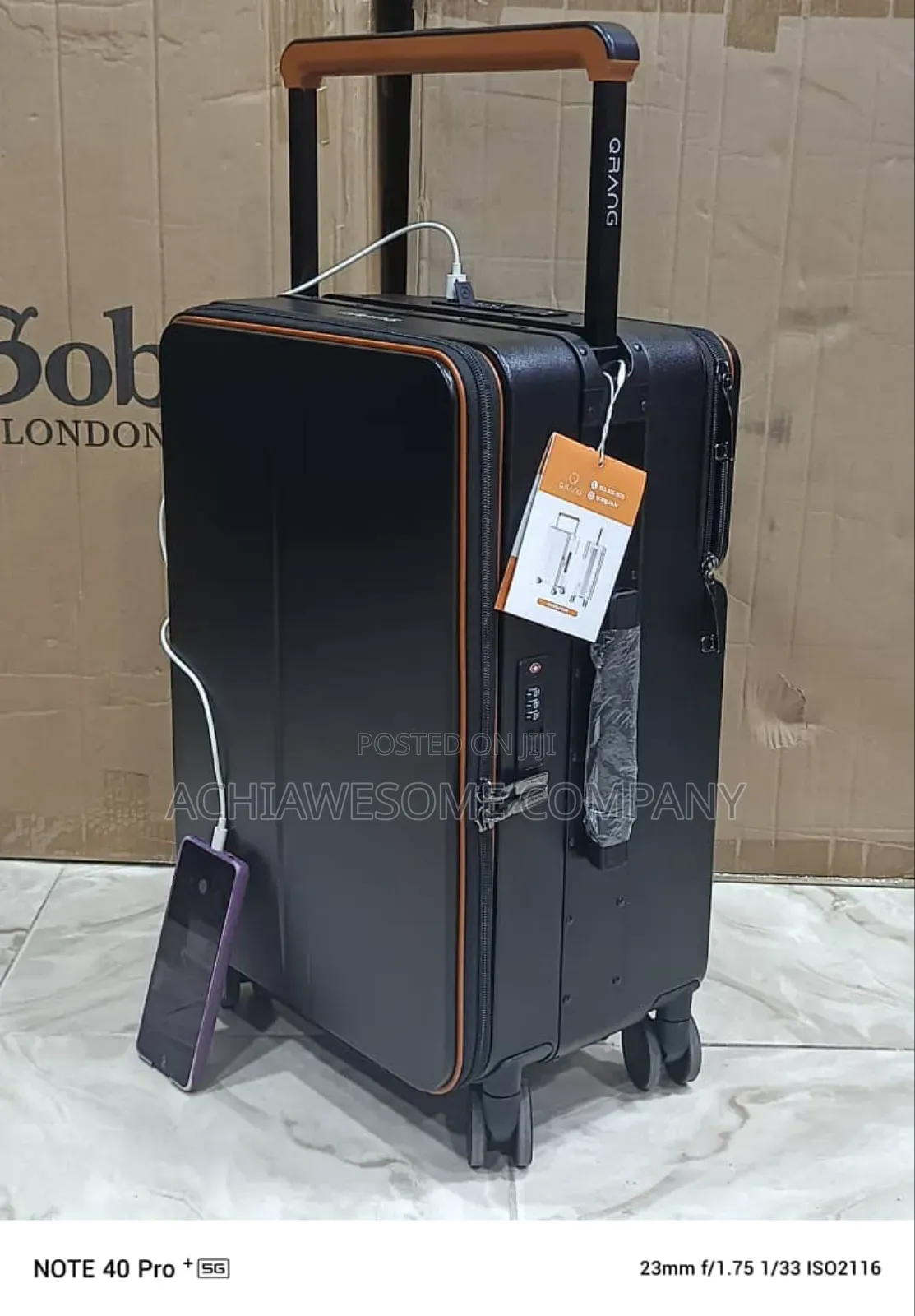 Wide Polo Celebrity Box, Wit Usb Cord and Tsa Lock. 20" Size