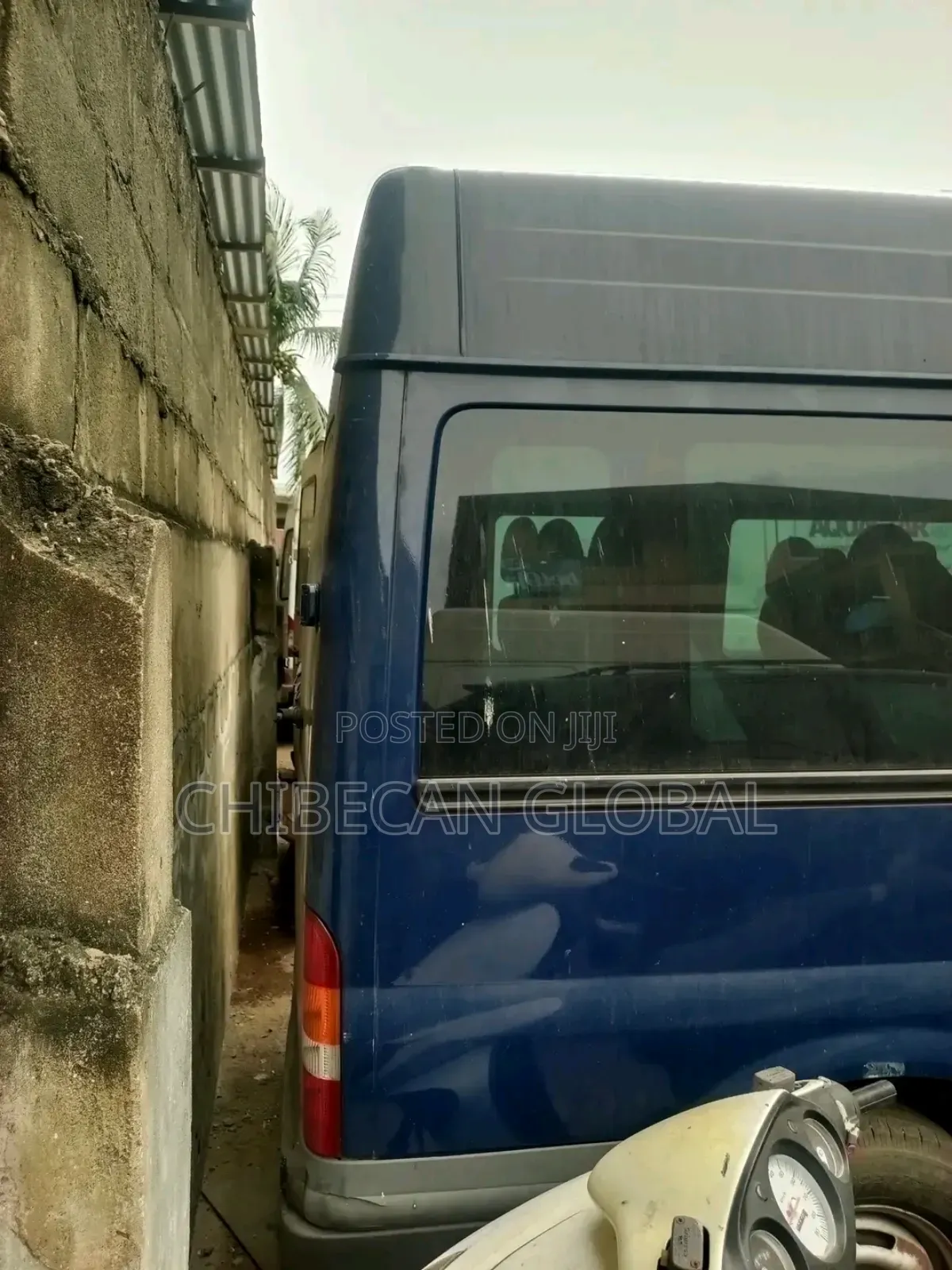 Ford Transit 2005 Blue