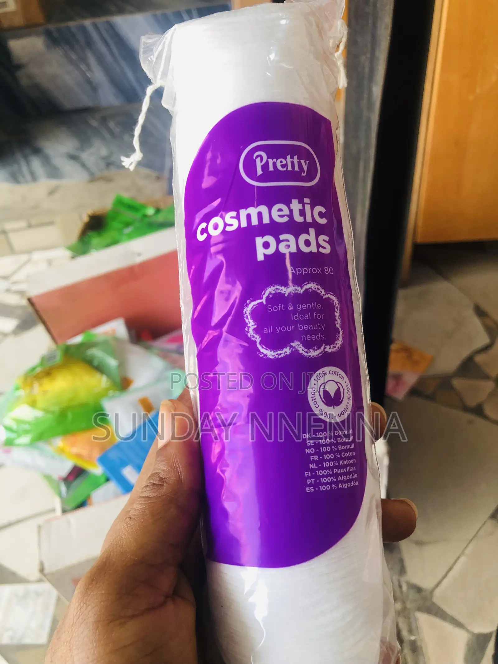 Pretty Cosmetics Pad