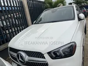 Mercedes-Benz GLE-Class GLE 350 2023 White
