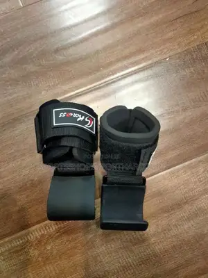 Heavy Weights Straps