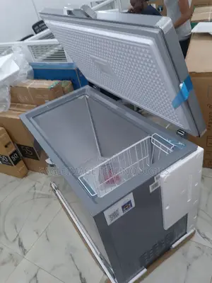 Scanfrost Maximize Freshness 300 Litres Chest Freezer