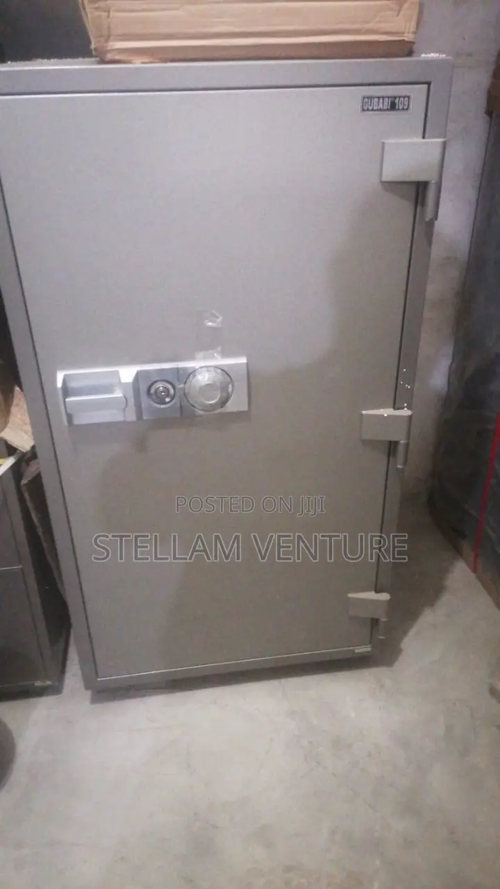 109 Analog Safe