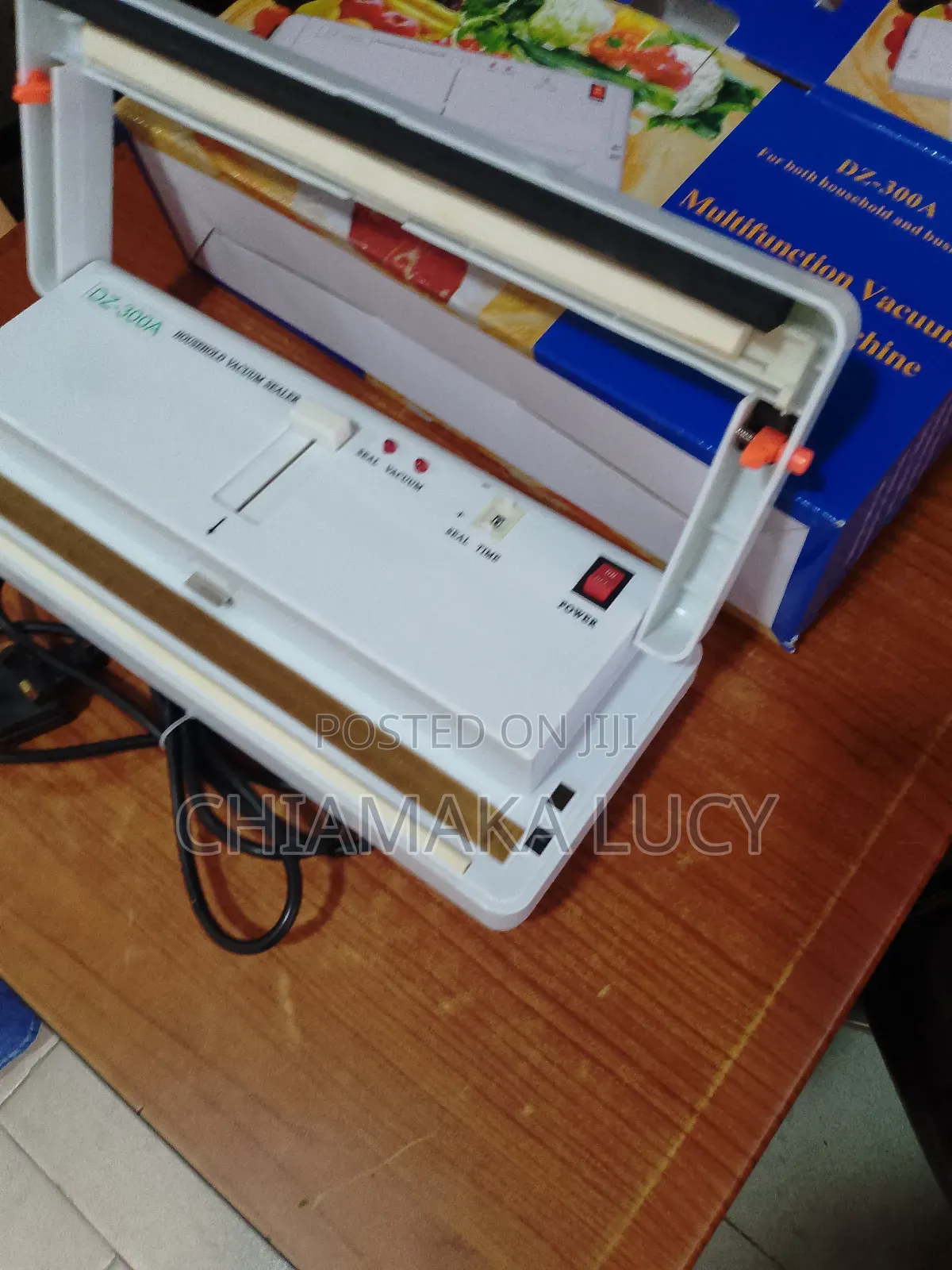 Household Vacuum Sealing Machine