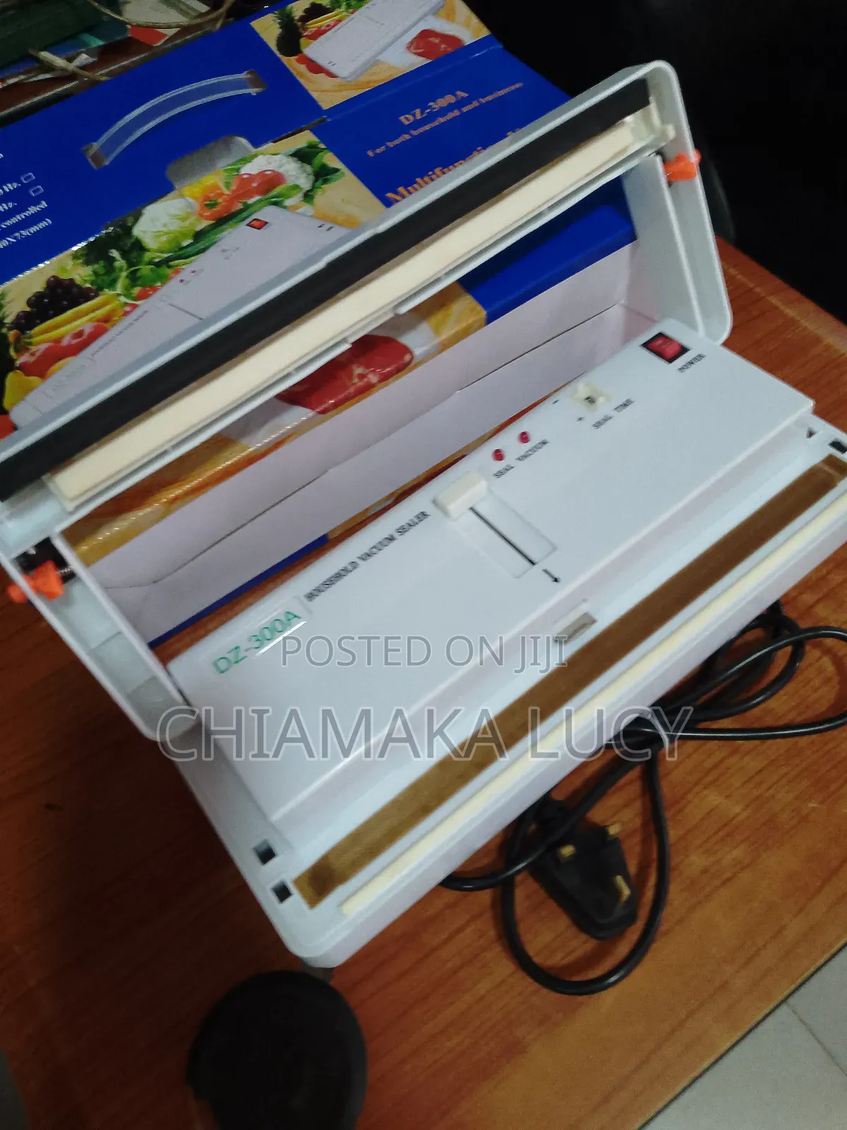 Household Vacuum Sealing Machine