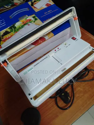 Household Vacuum Sealing Machine
