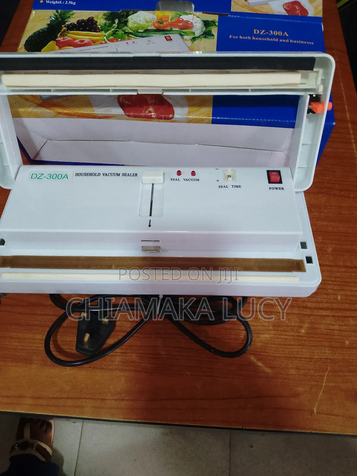 Household Vacuum Sealing Machine