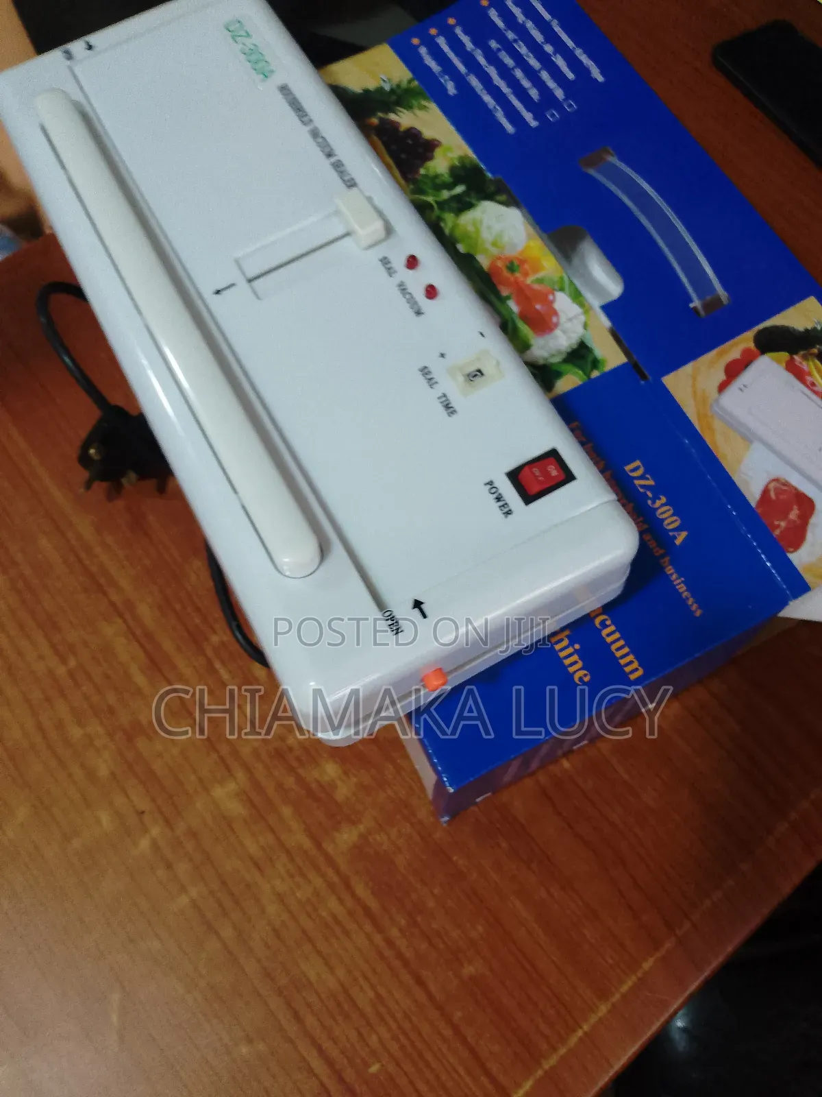 Household Vacuum Sealing Machine