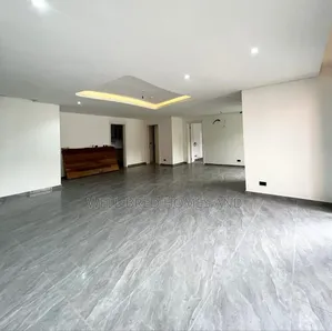 3bdrm Apartment in Ikoyi Lagos for rent
