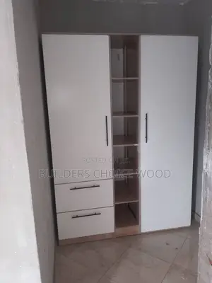Wardrobe With Drawers