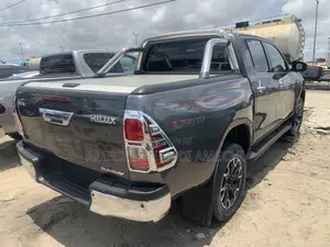 Toyota Hilux 2.5 Diesel 2020 Gray