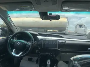 Toyota Hilux 2.4 Diesel 2020 Silver